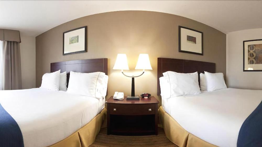 Holiday Inn Express Hotel & Suites Vancouver Mall-Portland Area By Ihg Exterior foto
